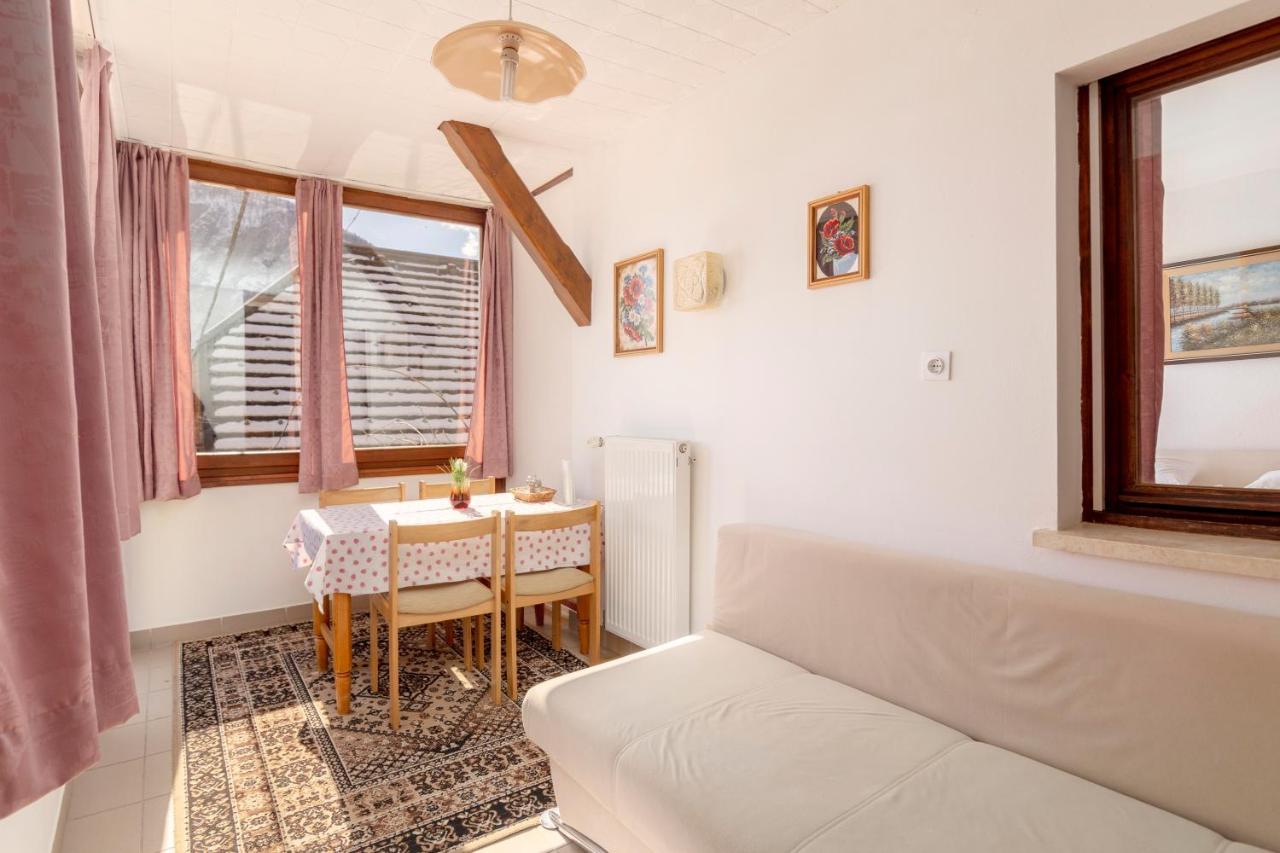 Apartment House Jager Bohinj Bagian luar foto
