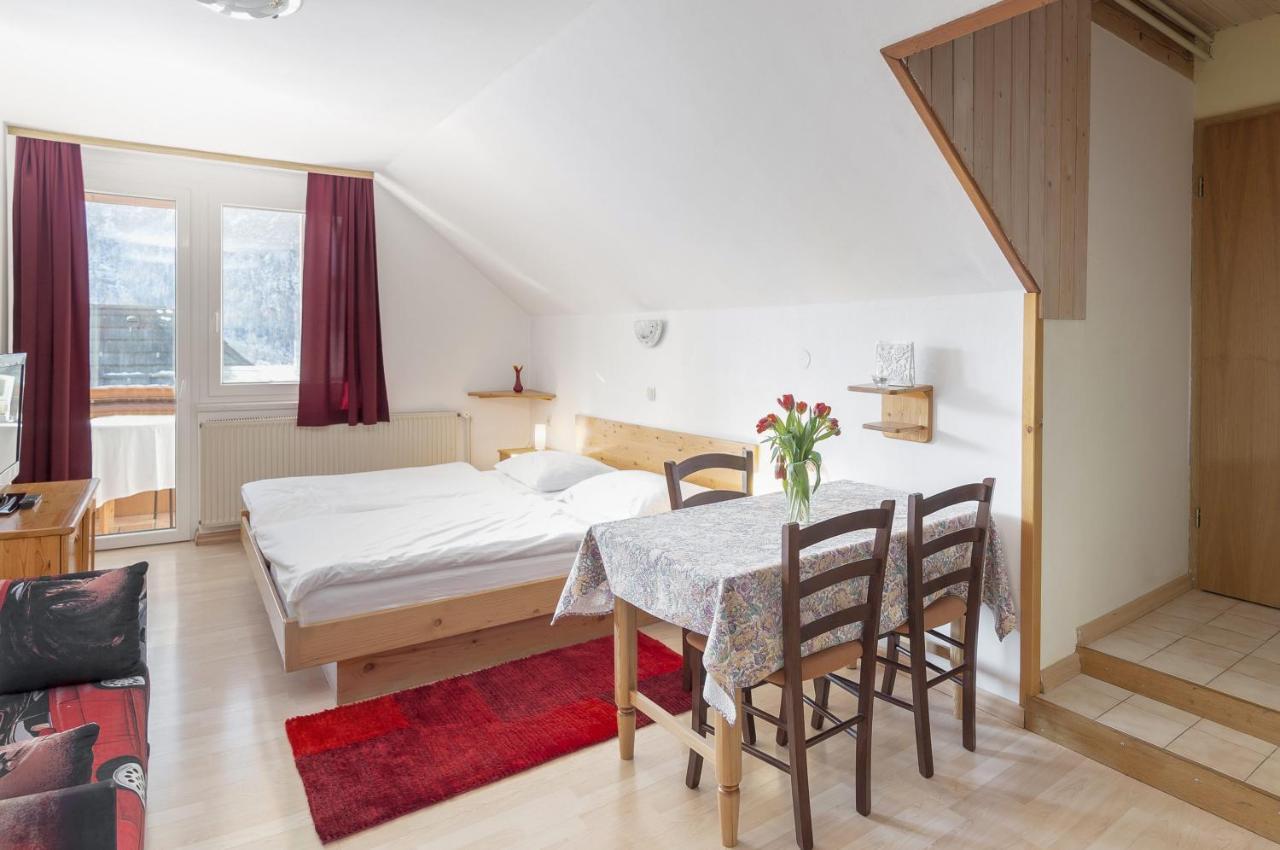 Apartment House Jager Bohinj Bagian luar foto