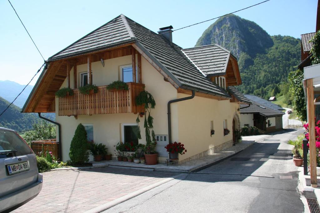 Apartment House Jager Bohinj Bagian luar foto
